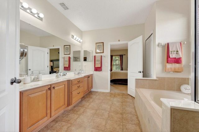 3016 TOWER OAKS DRIVE, Orange Park, FL 32065