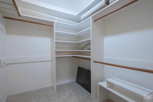 504 Cherry Hills Drive, Bakersfield, CA 93309