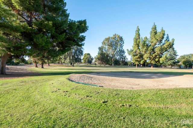 504 Cherry Hills Drive, Bakersfield, CA 93309