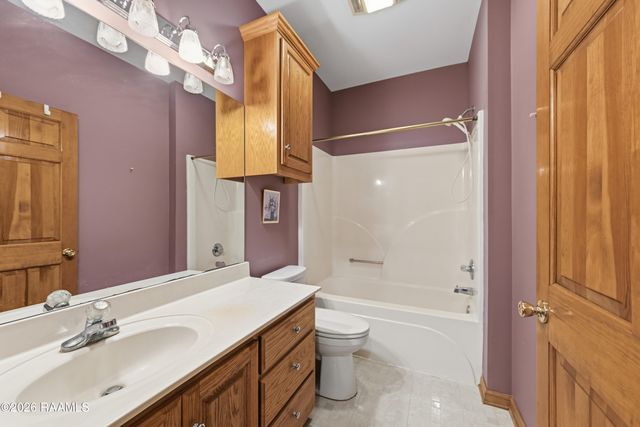 1554 Declouet Highway, Breaux Bridge, LA 70517