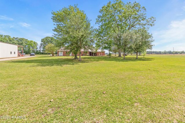 1554 Declouet Highway, Breaux Bridge, LA 70517