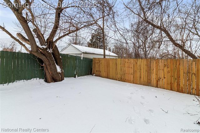 13525 Evergreen Road, Detroit, MI 48223