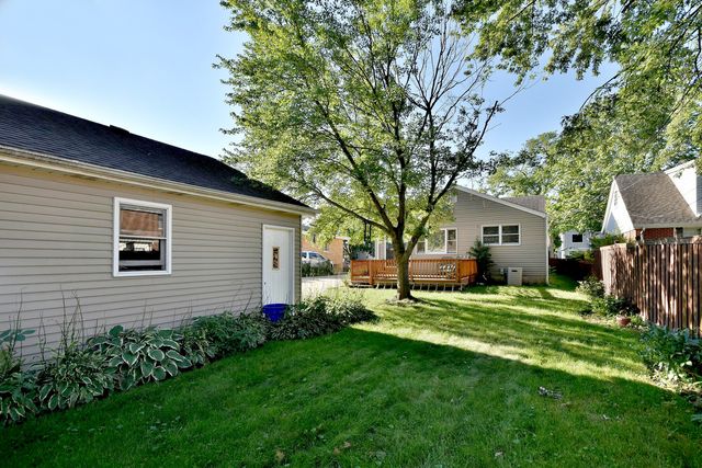 171 E Hale Street, Elmhurst, IL 60126