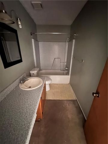 1602 Pine Tree Trail, Atlanta, GA 30349