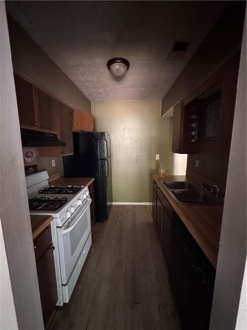 1602 Pine Tree Trail, Atlanta, GA 30349