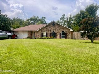 615 N Haven Drive, Biloxi, MS 39532