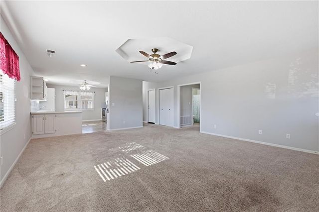616 Twilight Drive, Raymore, MO 64012