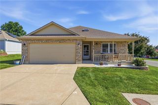 616 Twilight Drive, Raymore, MO 64012