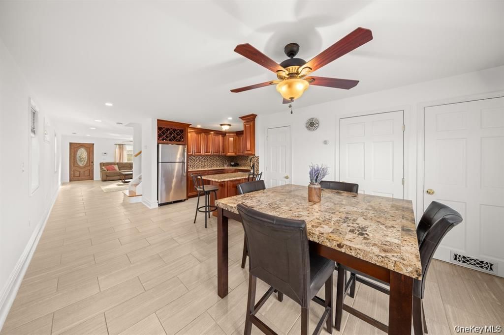 19 W 13th Road, Broad Channel, NY 11693 — photo 3