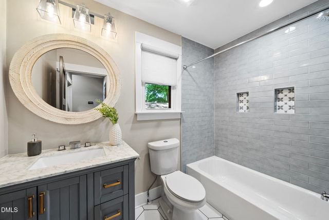 707 Holloway Street, Durham, NC 27701