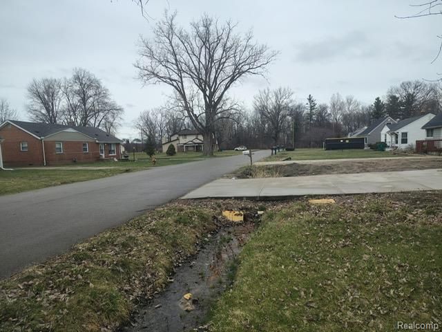 6299 Hunt Street, Romulus, MI 48174