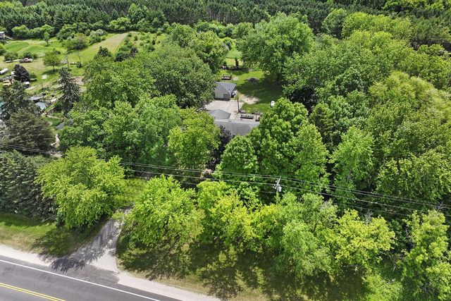 W8139 County Road A, Delavan, WI 53115