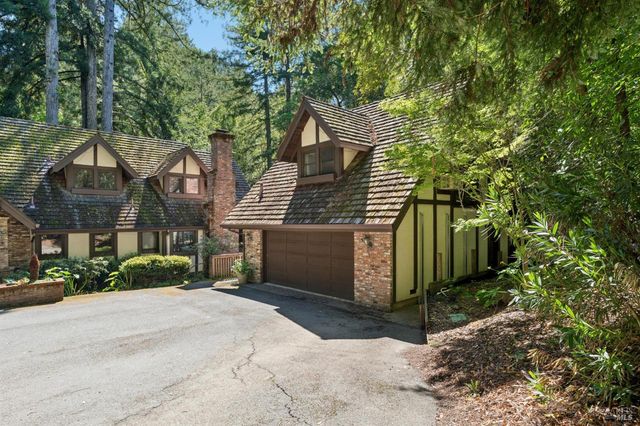 11910 Graton Rd, Sebastopol, CA 95472