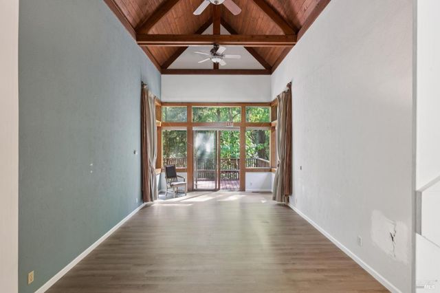 11910 Graton Rd, Sebastopol, CA 95472