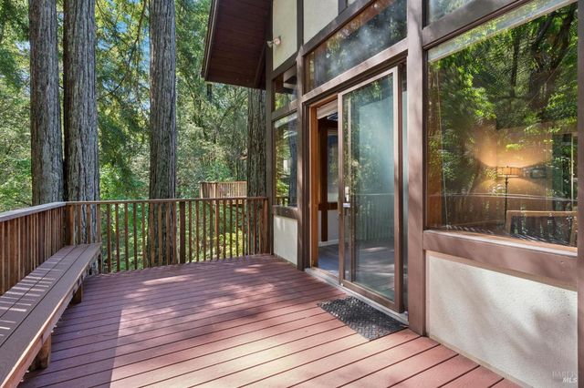 11910 Graton Rd, Sebastopol, CA 95472