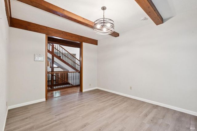 11910 Graton Rd, Sebastopol, CA 95472