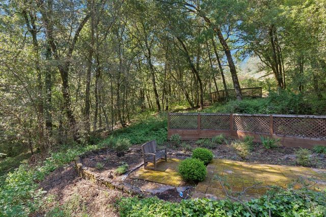 11910 Graton Rd, Sebastopol, CA 95472