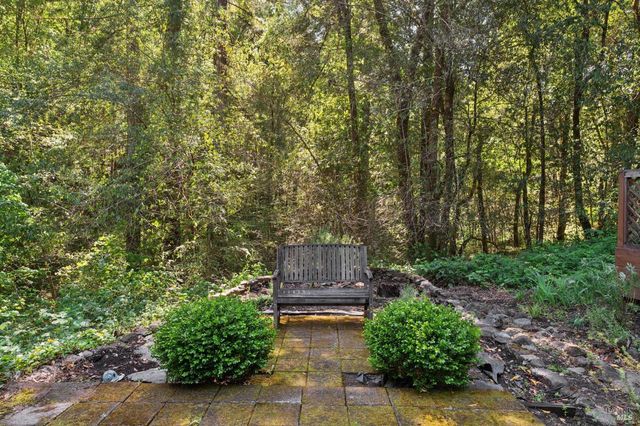 11910 Graton Rd, Sebastopol, CA 95472