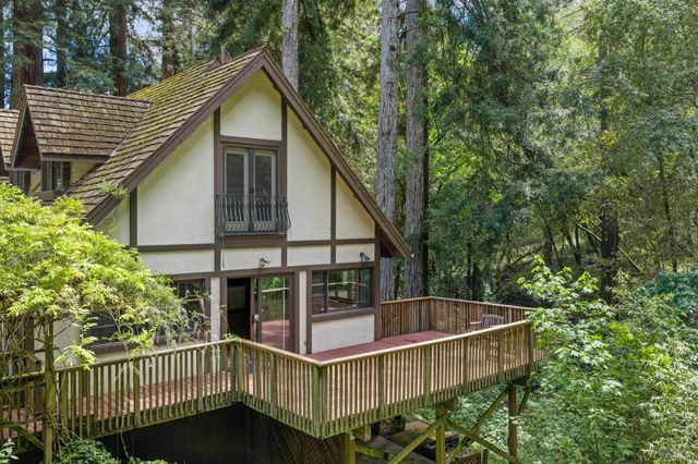 11910 Graton Rd, Sebastopol, CA 95472