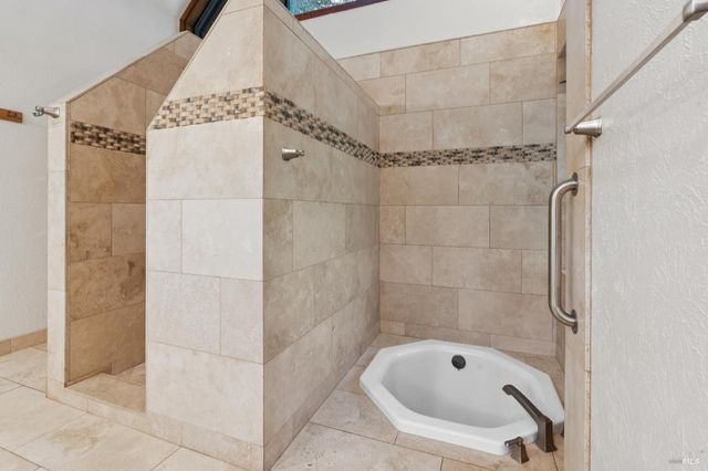 11910 Graton Rd, Sebastopol, CA 95472