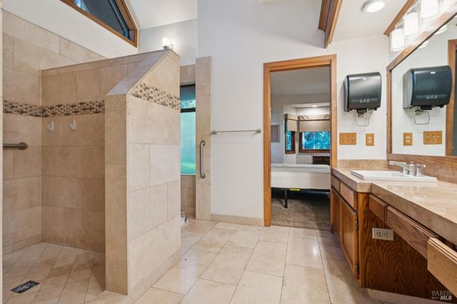 11910 Graton Rd, Sebastopol, CA 95472