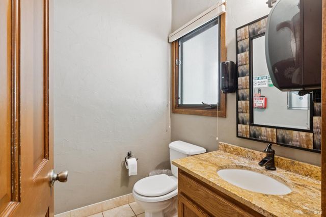 11910 Graton Rd, Sebastopol, CA 95472