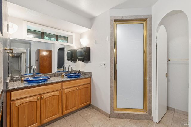 11910 Graton Rd, Sebastopol, CA 95472