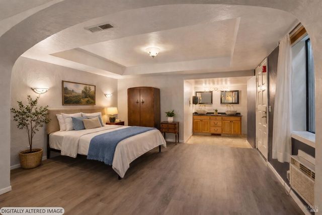 11910 Graton Rd, Sebastopol, CA 95472