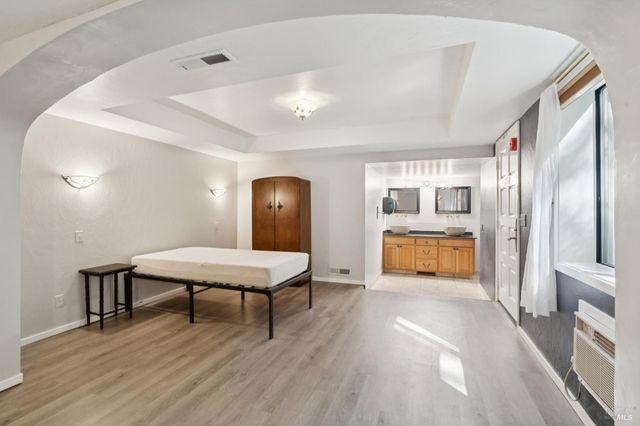 11910 Graton Rd, Sebastopol, CA 95472