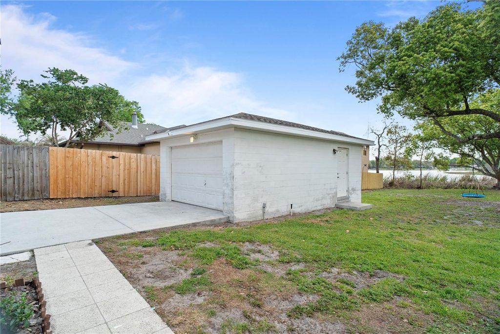 Image 35 of property listing at 3177 DAWLEY AVENUE, Orlando, FL 32806