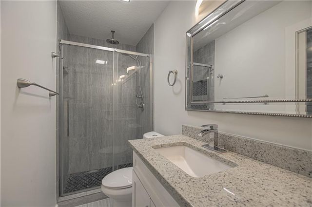 7332 Parallel Parkway, Kansas City, KS 66112