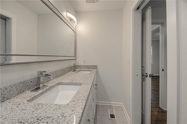 7332 Parallel Parkway, Kansas City, KS 66112