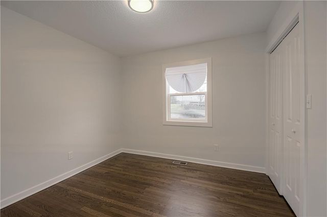 7332 Parallel Parkway, Kansas City, KS 66112