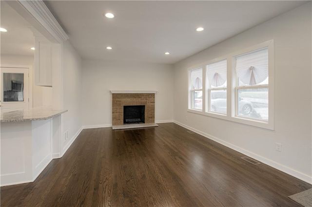 7332 Parallel Parkway, Kansas City, KS 66112