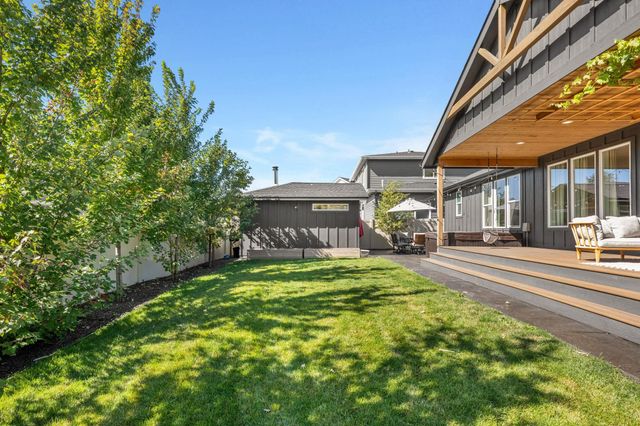 20222 E 10 Ct, Spokane Valley, WA 99016