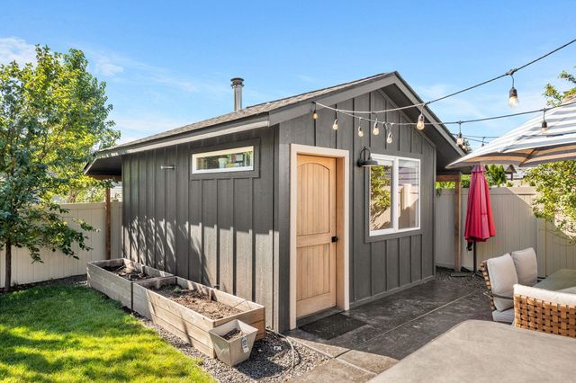 20222 E 10 Ct, Spokane Valley, WA 99016