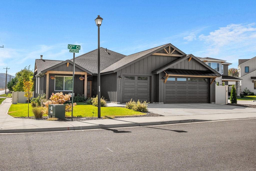 20222 E 10 Ct, Spokane Valley, WA 99016 photo 4