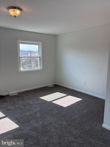 4218 EDGEHILL AVE, Baltimore, MD 21211