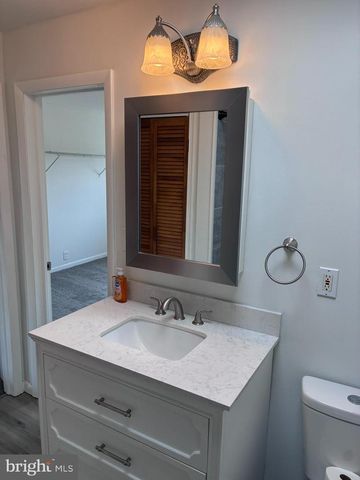 4218 EDGEHILL AVE, Baltimore, MD 21211