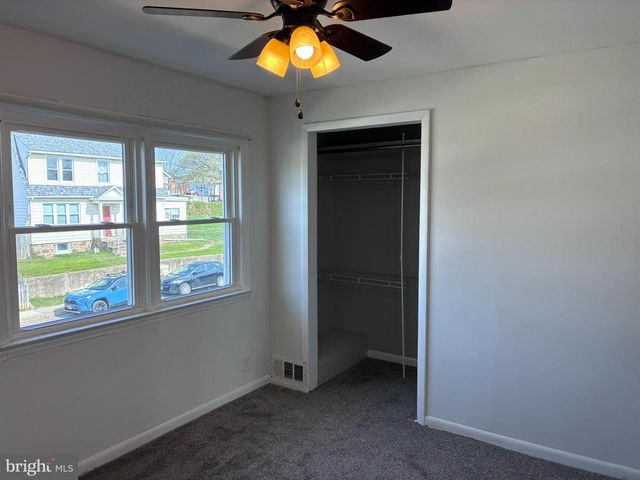 4218 EDGEHILL AVE, Baltimore, MD 21211