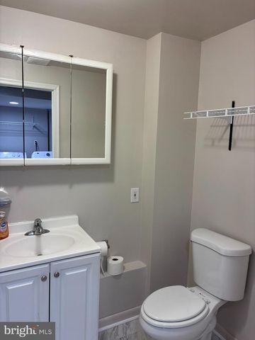 4218 EDGEHILL AVE, Baltimore, MD 21211