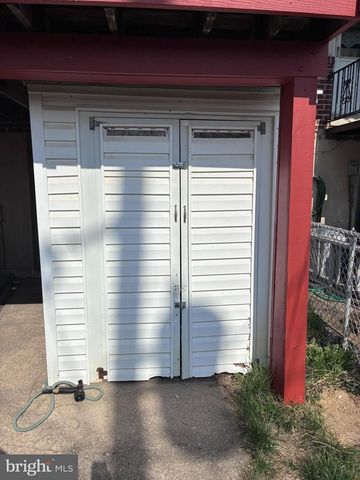 4218 EDGEHILL AVE, Baltimore, MD 21211