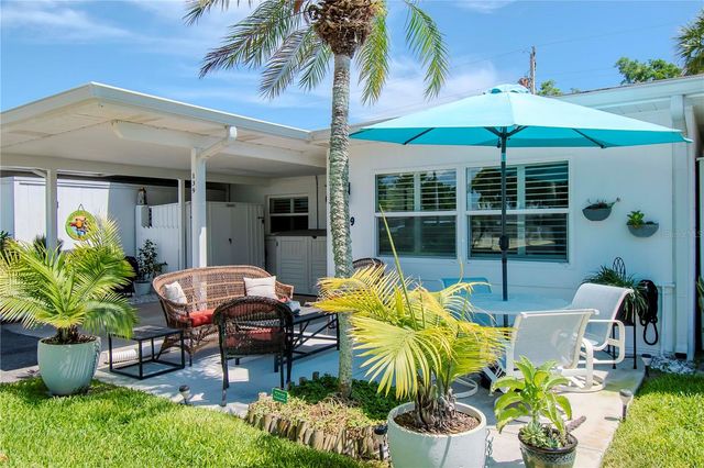 139 FIELD AVENUE E 139, Venice, FL 34285