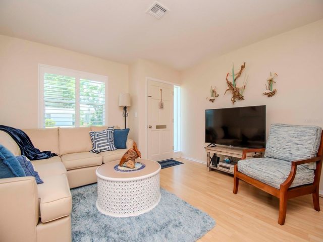 139 FIELD AVENUE E 139, Venice, FL 34285