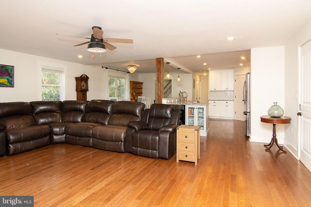 3061 EMMITSBURG RD, Gettysburg, PA 17325