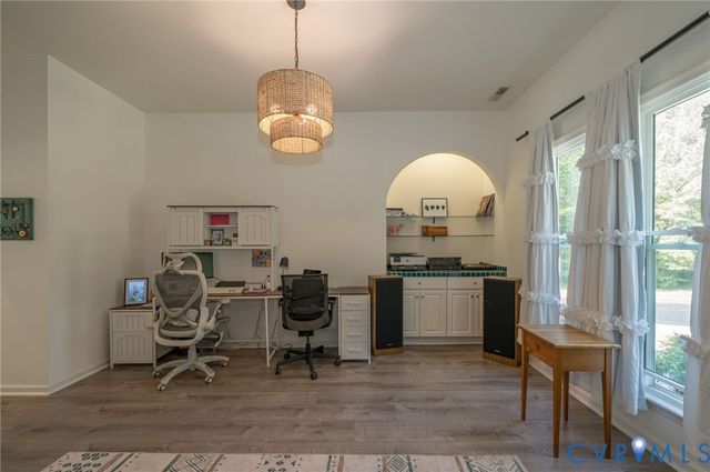 12700 Coalboro Rd, Chesterfield, VA 23838