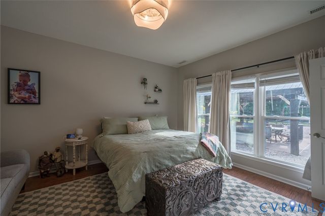 12700 Coalboro Rd, Chesterfield, VA 23838