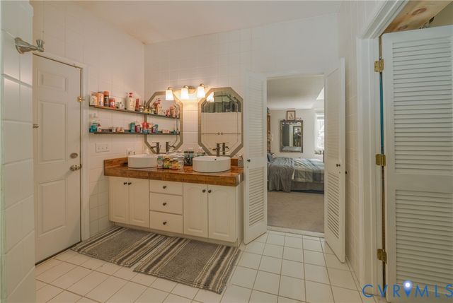 12700 Coalboro Rd, Chesterfield, VA 23838