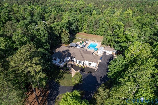 12700 Coalboro Rd, Chesterfield, VA 23838