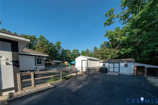 12700 Coalboro Rd, Chesterfield, VA 23838